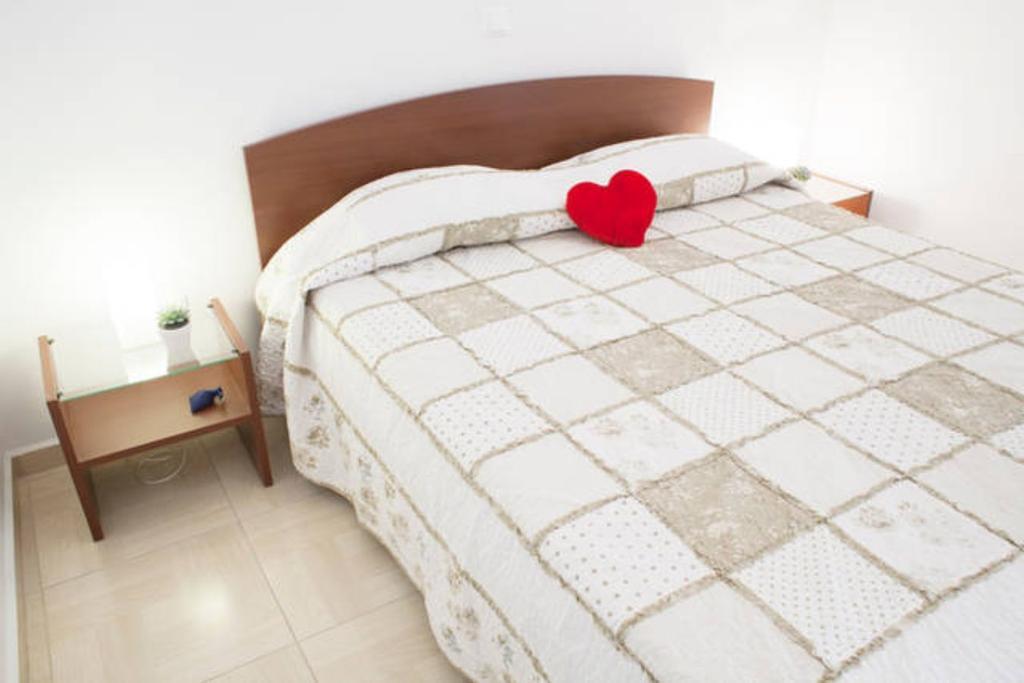 Thelma'S Apartment Athens Luaran gambar